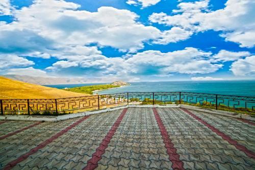Hostal Cross Sevan Villa