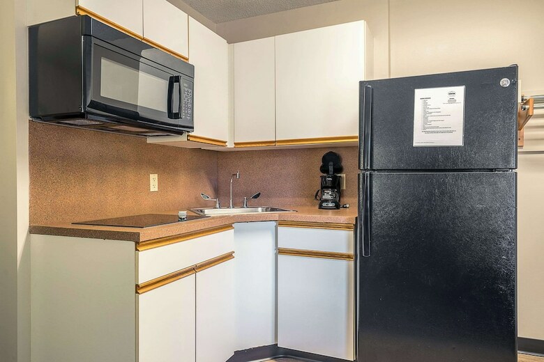 Hotel Suburban Extended Stay Of Wilmington