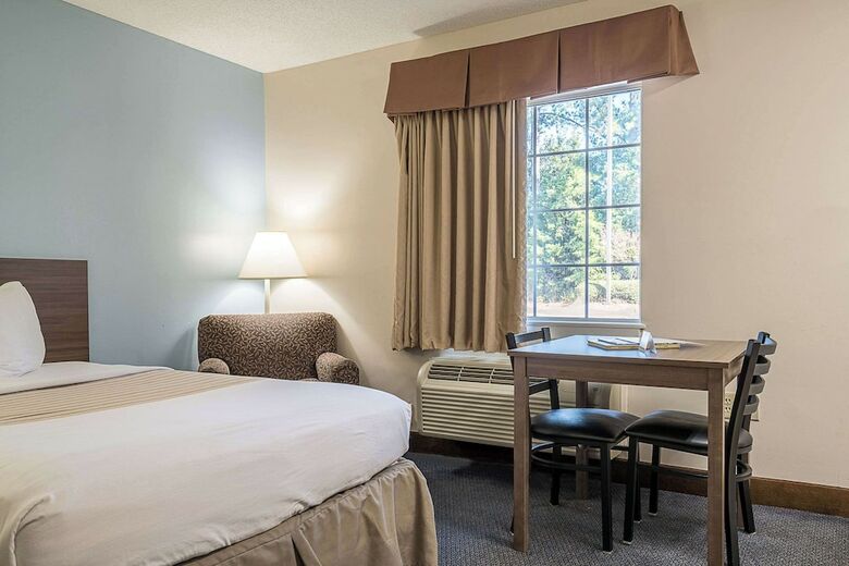 Hotel Suburban Extended Stay Of Wilmington