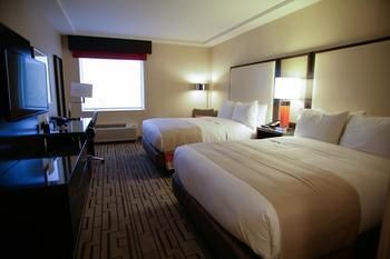 Clarion Hotel