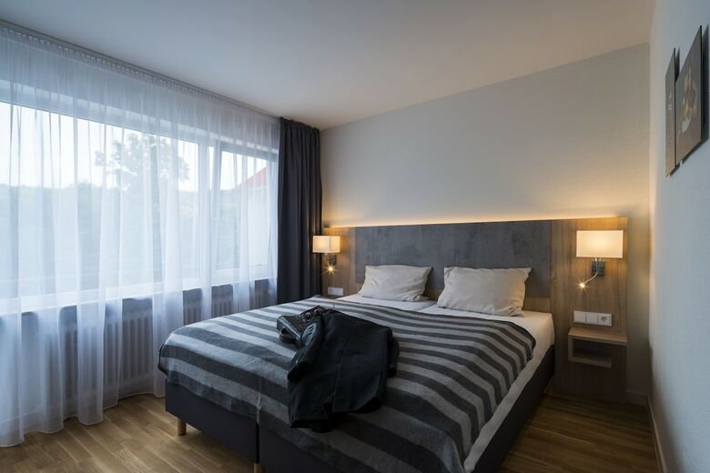 Base1 Hotel Grenzblick