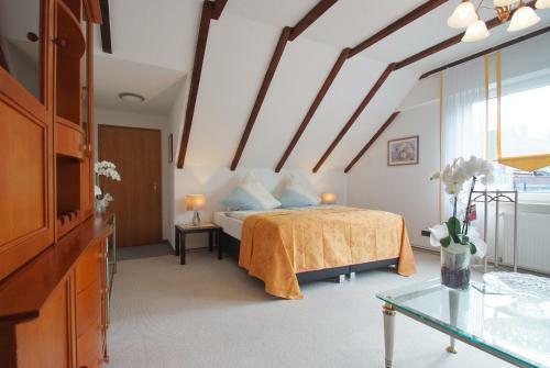 Stoevchen Caf� Hotel R-events