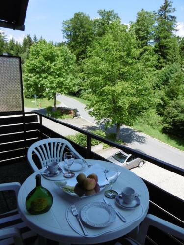 Apartamento Ferienwohnung Waldblick
