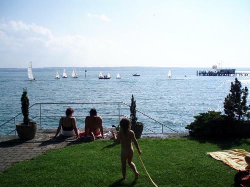 Hostal Strandhaus Hagnau