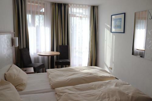 Hostal Strandhaus Hagnau