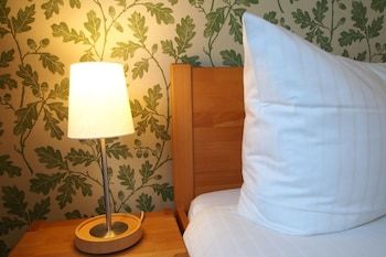 Hostal Gasthaus Hotel Bremen