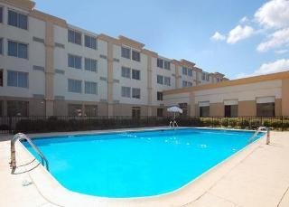 Ramada Hotel At The Birmingham Airport