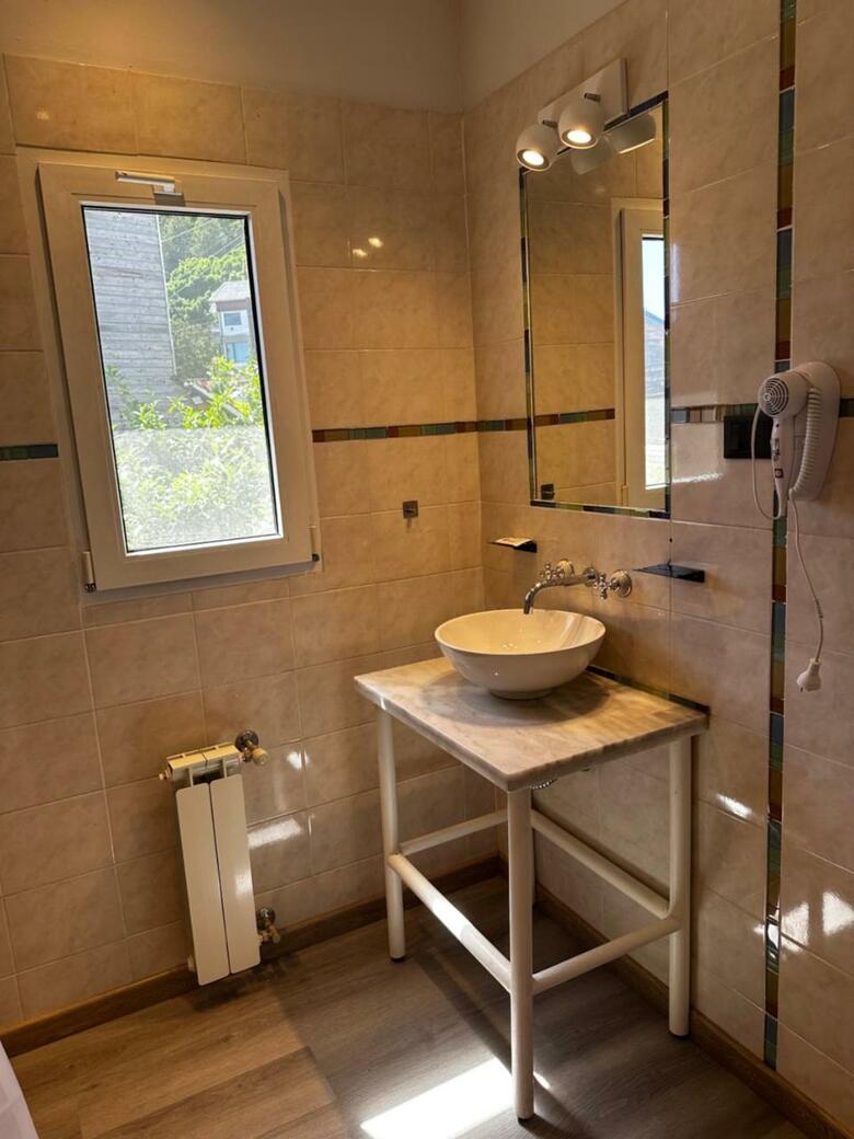 Nbh Lacus Boutique Hotel