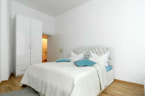 Grand Central Mitte Apartment
