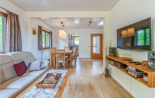 Five-bedroom Holiday Home In Kirchheim