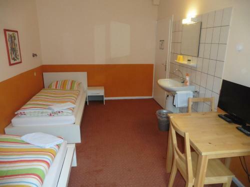 Hostal G�stehaus Grupello