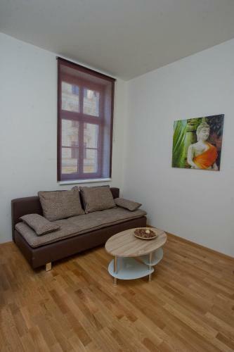 Debo Apartments Sch�nbrunner Strasse