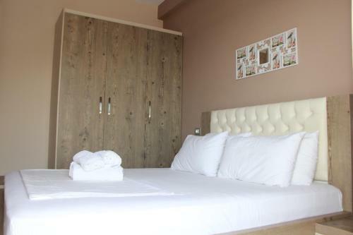 Hostal Vila Hadhri Borsh