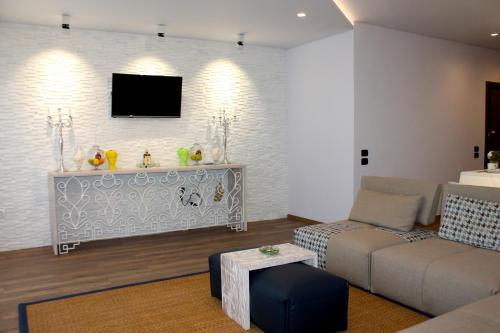 Aless Luxury Apartment