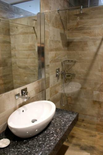 Aless Luxury Apartment