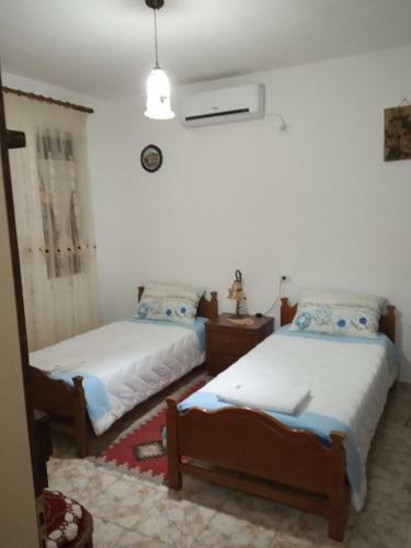 Hostal Guest House Baba Lluka