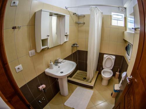 Dorvin Apartments