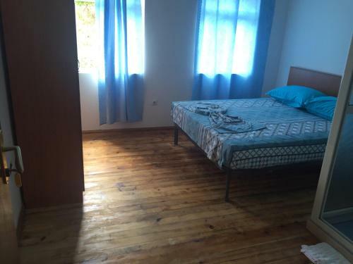Hostal Villa Dede Nikolla