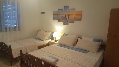 Hostal Vila Cikaj
