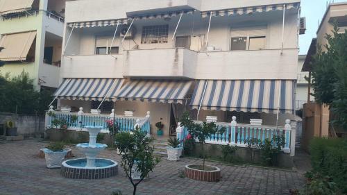Hostal Vila Cikaj
