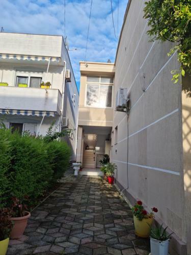 Hostal Guest House Cikaj