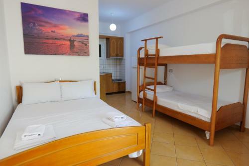 Hostal Villa Gjika
