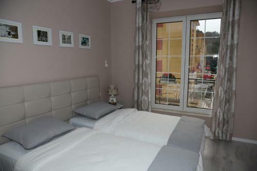 Hostal Funky Guest House & Bar