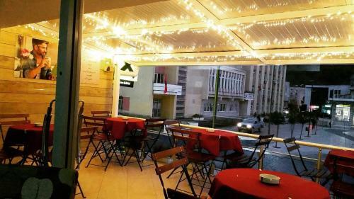 Hostal Funky Guest House & Bar