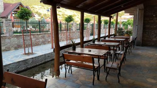 Hotel Bujtina Ollga