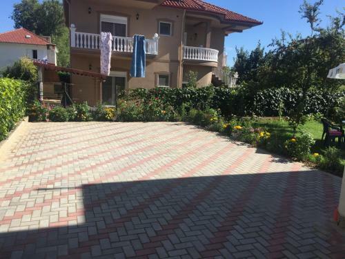 Apartments Villa Braho