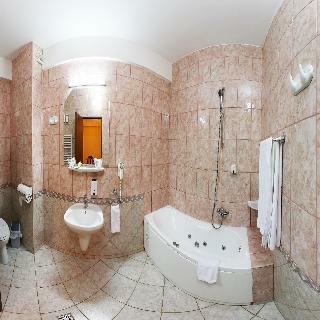 Premier Hotel