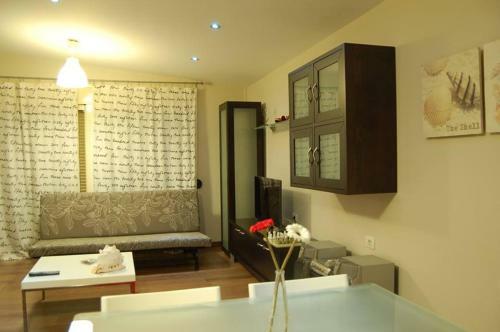 Villa Sunset Apartments