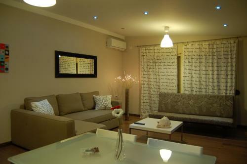 Villa Sunset Apartments
