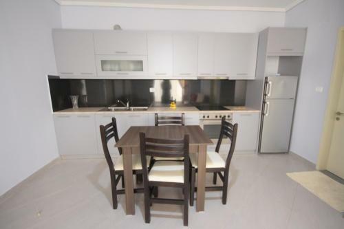 Ideal Holiday Apartments