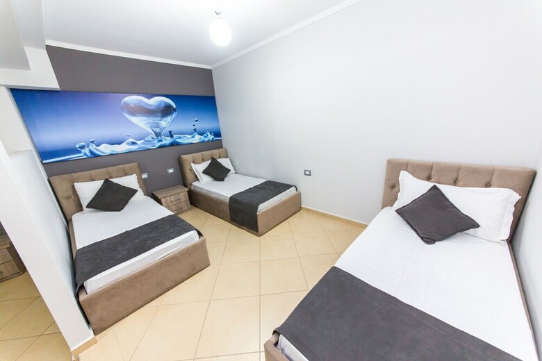 Hotel Kapllani