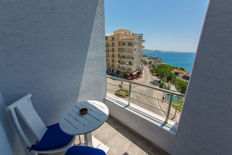 Hotel Kapllani