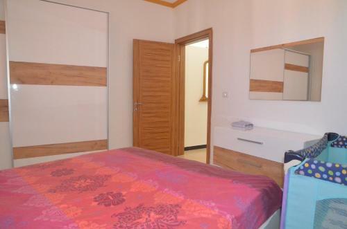 Apartments Shengjin