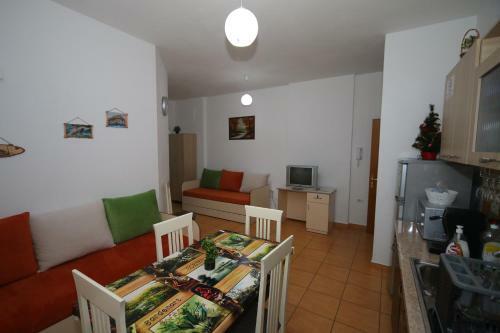 Sweet Living Apartment