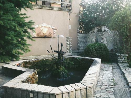 Hostel Legjenda