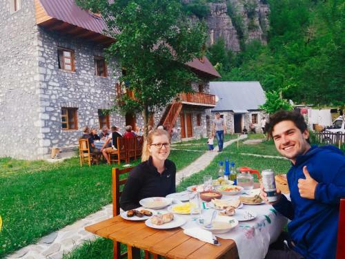 Hostal Bujtina Berishta Theth