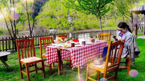 Hostal Bujtina Berishta Theth