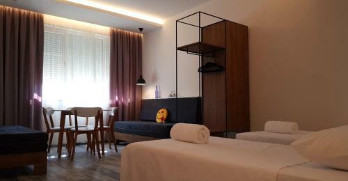 Hostal Urban Rooms