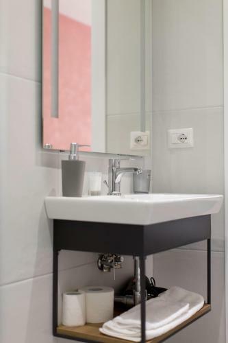Hostal Urban Rooms