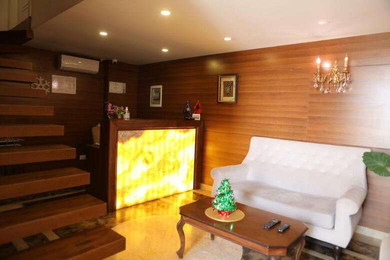Hotel Golden Ring Resort
