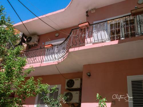 Hostal Villa Center