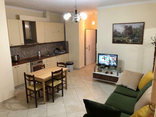 Neli Apartments
