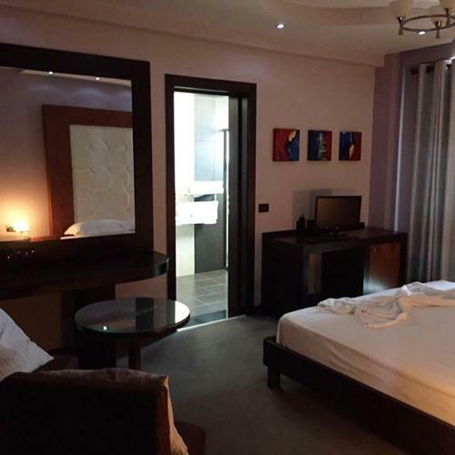 Icon Hotel