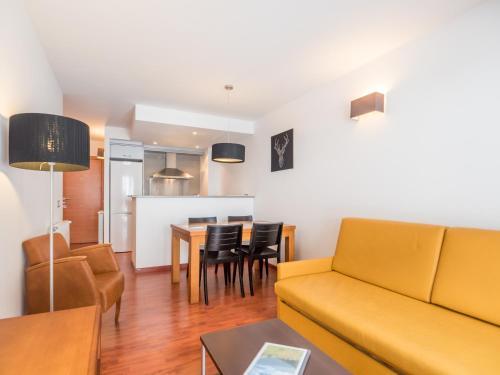 Peretol Apartments 1950m