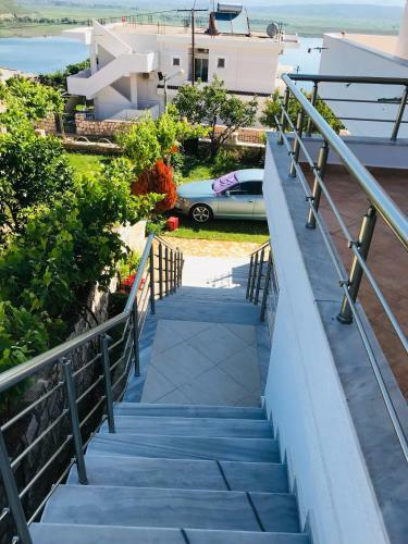 Hostal Mana Guesthouse