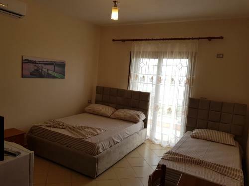 Hostal Eglent's Tourist House